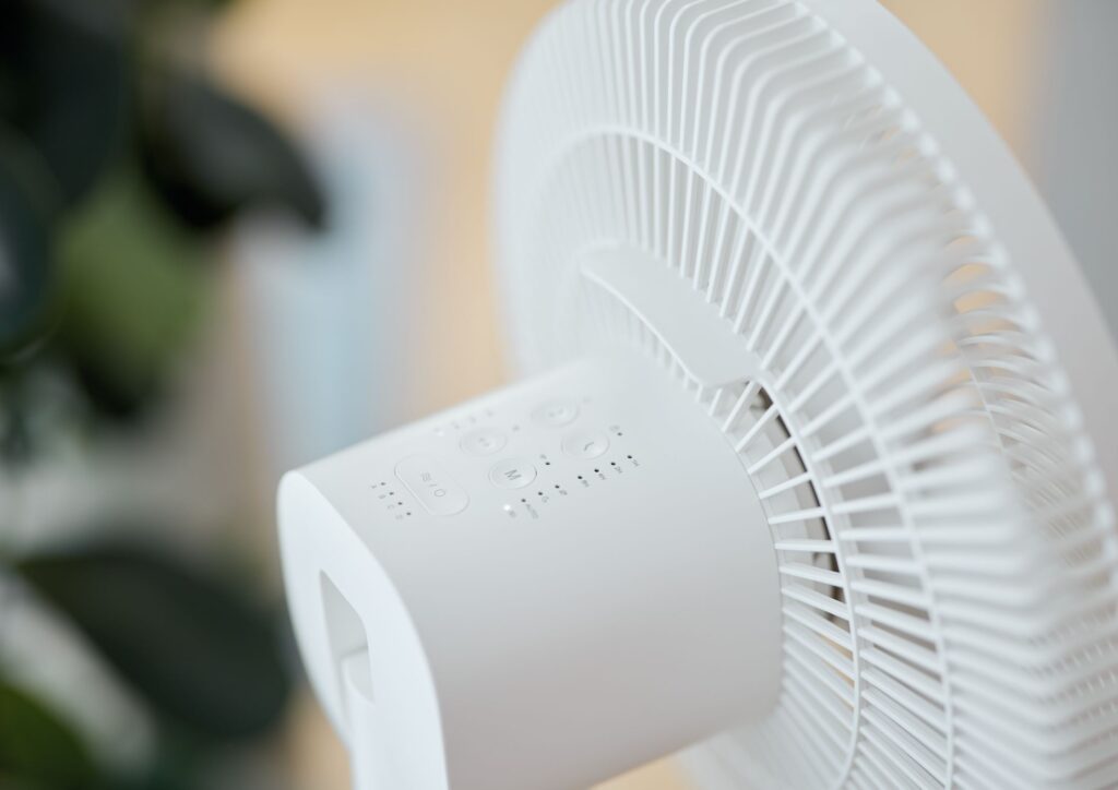 ecoQ SilentAir Due: Die neue Generation flüsterleiser Ventilatoren für ruhige Nächte und frische Tage 4 Silentair due bedienung kopf